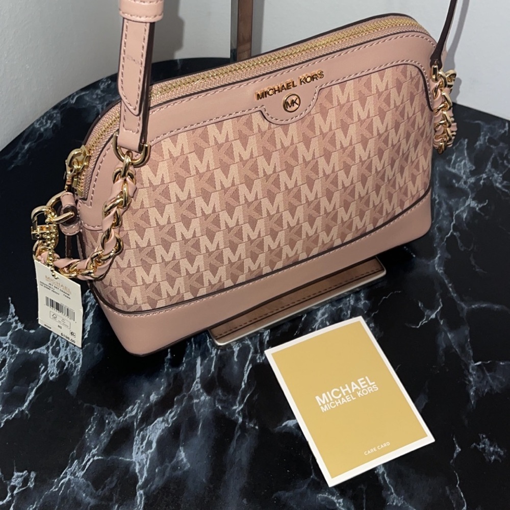 MICHAEL KORS Signature Jet Set Charm Small Dome Pink Crossbody NWT AUTHENTIC